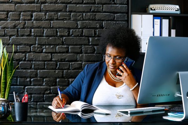 Bureau et réseau professionnel